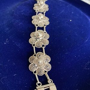 Beautiful filigree sterling silver bracelet